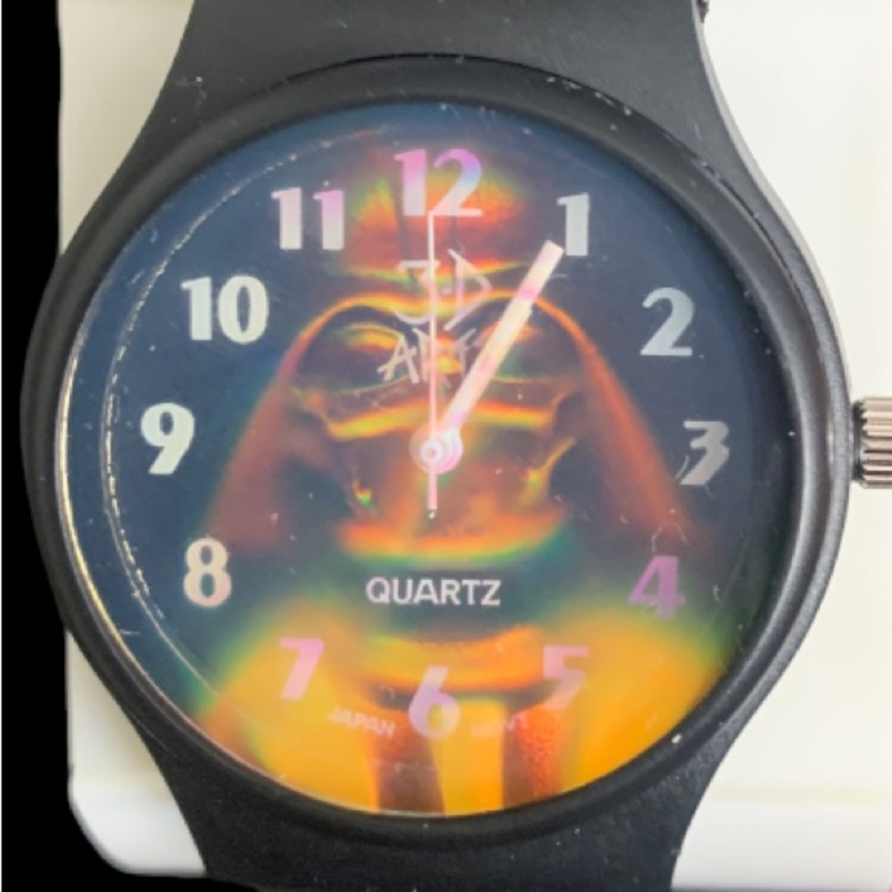Extremely Rare 1997 Lucasfilm Ltd. Star Wars Darth Vader 3-D Arts Hologram Watch